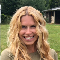 Elaine Gould